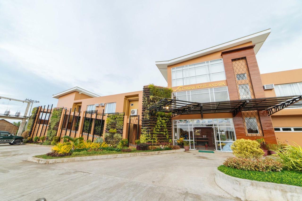 RedDoorz Premium near Health Centrum Banica Roxas Zewnętrze zdjęcie